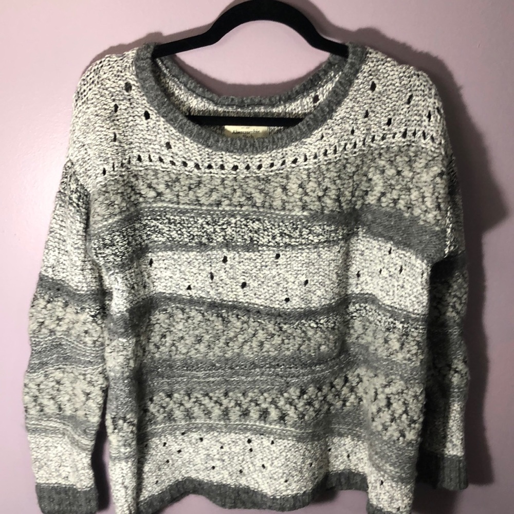 Thick Abercrombie and Fitch sweater